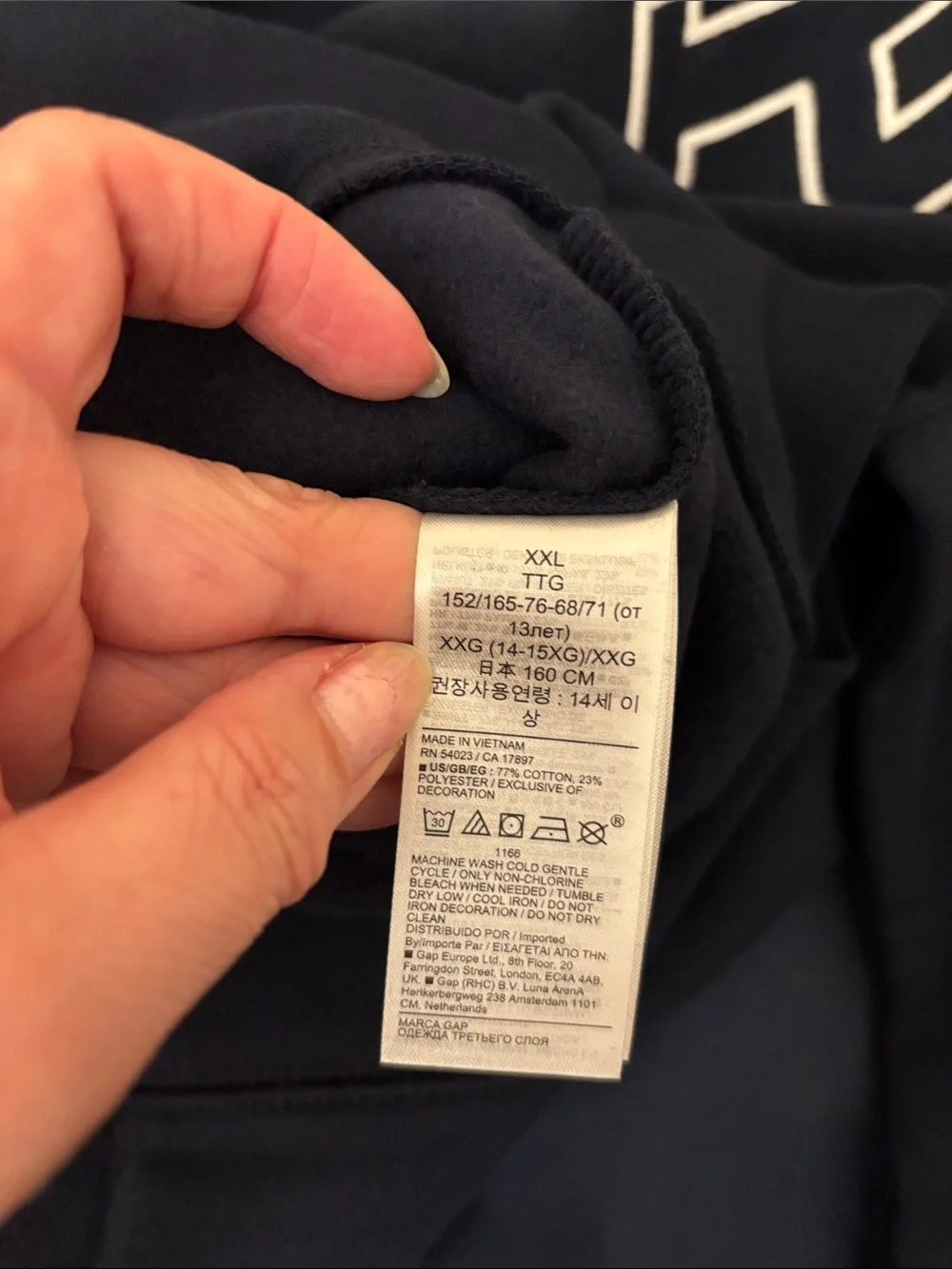 GAP Boys Navy sweatshirt zip Hoodie with White Logo 14-16